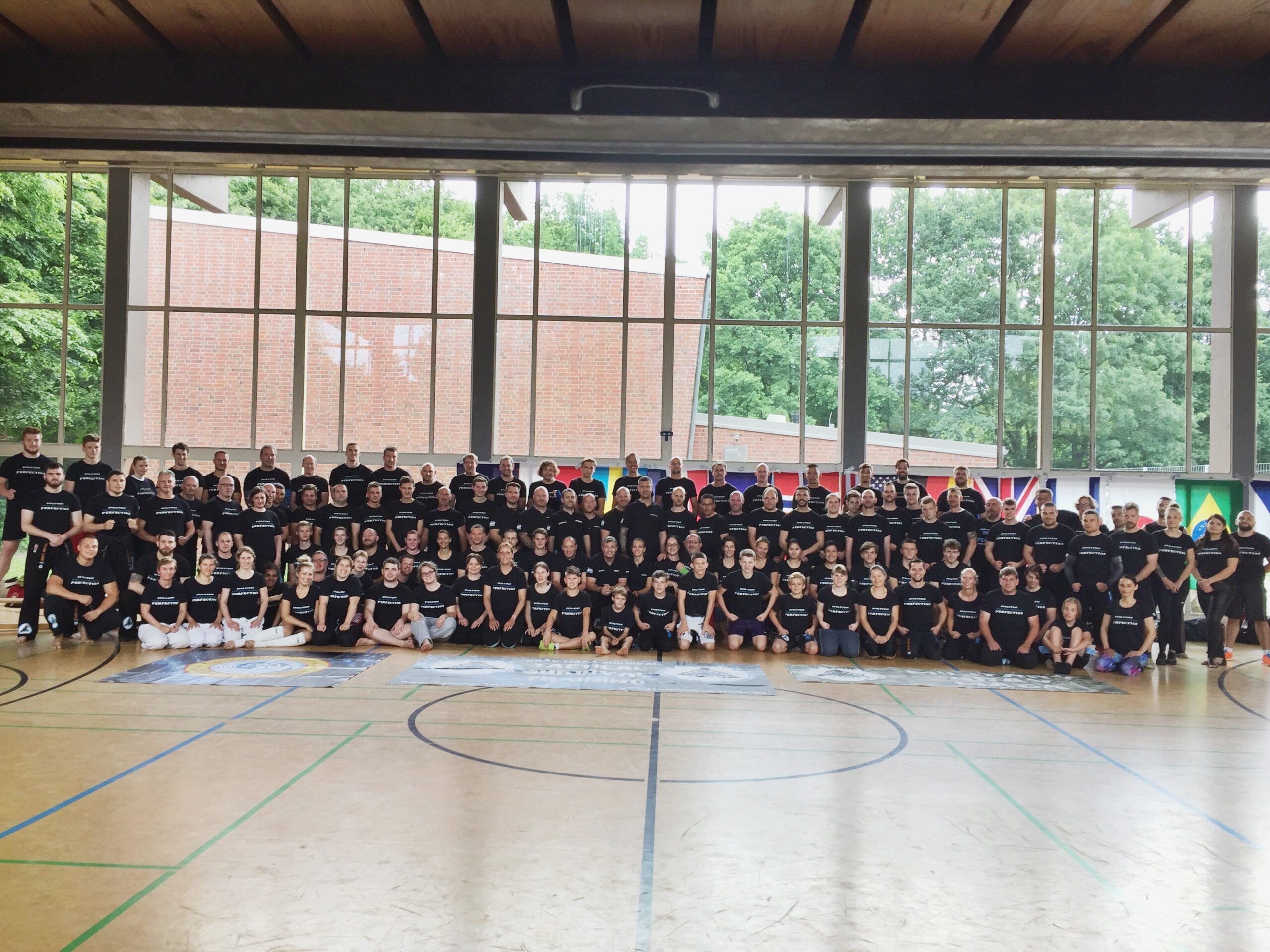 Mehr über den Artikel erfahren Krav Maga Survival Sommer Camp 2016 in Hamburg